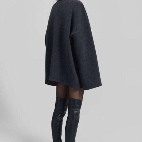 The Frankie Shop Tynset Oversized Cardigan – Charcoal, view 7