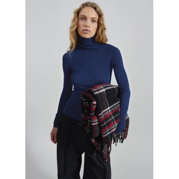 The Frankie Shop Utica Thin Turtleneck Sweater - Blue - Oversized Minimalist Knitwear in Blue - Shop at Luxury Shoes 