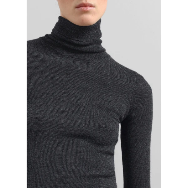 The Frankie Shop Utica Thin Turtleneck Sweater - Dark Grey Melange - Oversized Minimalist Knitwear in Grey - Shop at Luxury Shoes 
