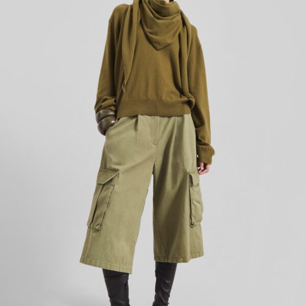 The Frankie Shop Vermont Scarf Sweater – Olive, view 4