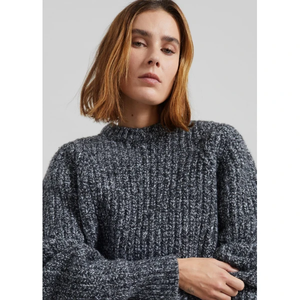 The Frankie Shop Vezia Chunky Knit Sweater - Dark Grey Melange - Oversized Minimalist Knitwear in Grey - Shop at Luxury Shoes 