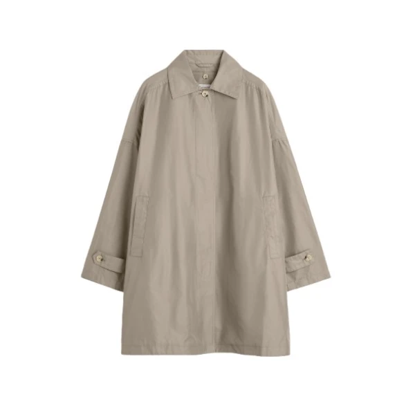 Toteme Coats with minimalist design at Luxury Shoes 