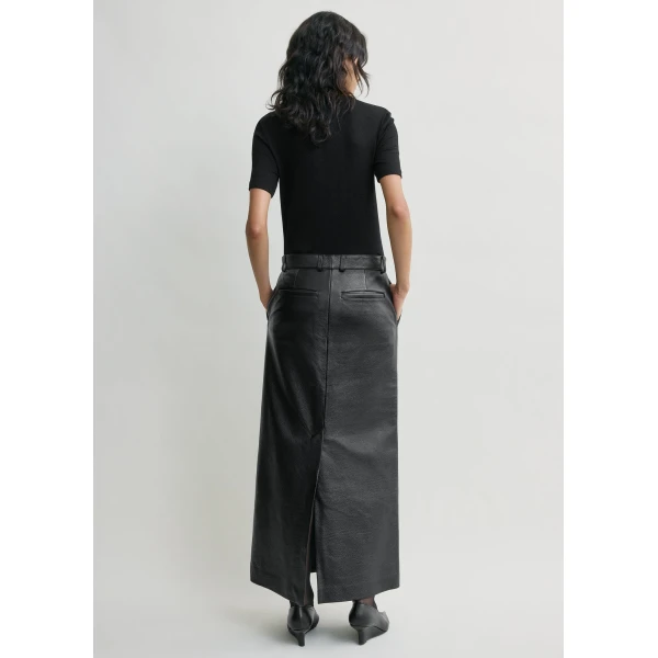 Toteme Tops with minimalist design at Luxury Shoes 