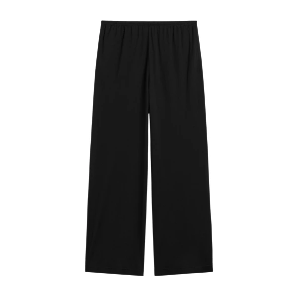 Toteme Loungewear with minimalist design at Luxury Shoes 