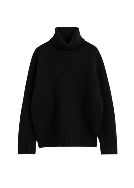 Toteme Knitwear with minimalist design at Luxury Shoes 