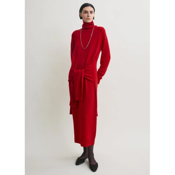 Toteme Dresses with minimalist design at Luxury Shoes 
