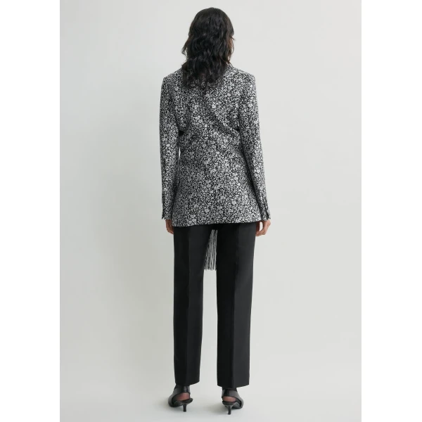 Toteme Jackets with minimalist design at Luxury Shoes 