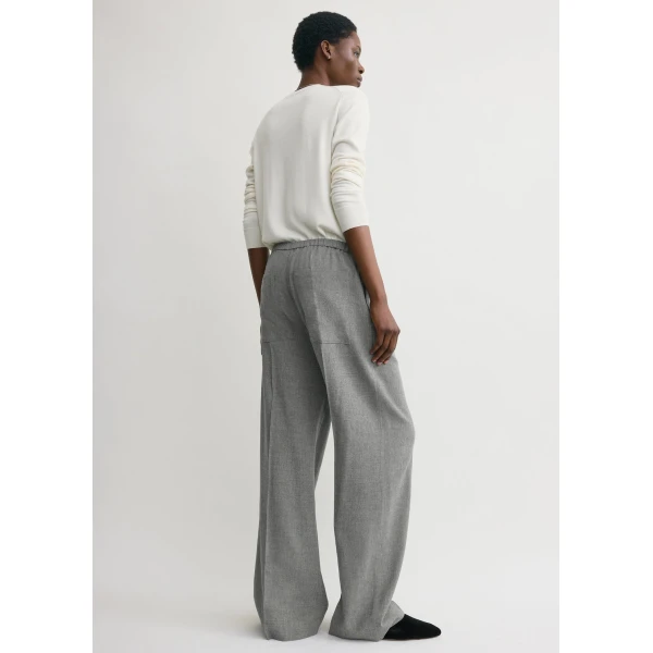 Toteme Pants with minimalist design at Luxury Shoes 