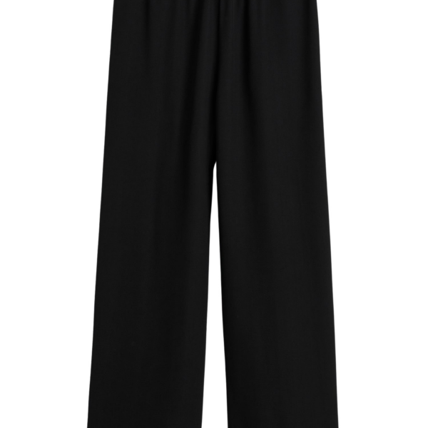 Toteme Pants with minimalist design at Luxury Shoes 