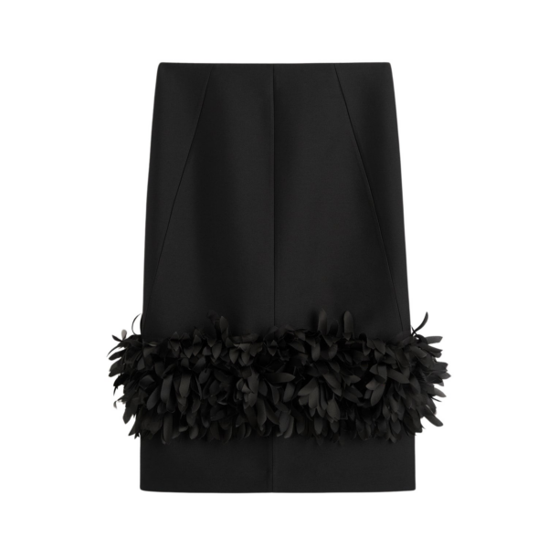 Toteme Skirts with minimalist design at Luxury Shoes 