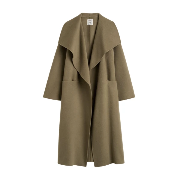 Toteme Coats with minimalist design at Luxury Shoes 