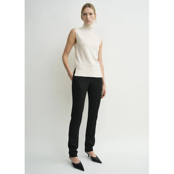Toteme Knitwear with minimalist design at Luxury Shoes 