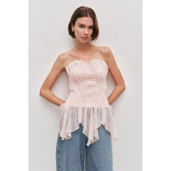 Nisha Bustier