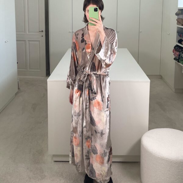 Bernadette Peignoir Silk Velvet, view 2