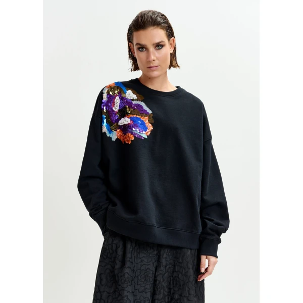 Essentiel Antwerp Black and multicolor cotton sweatshirt with floral sequin and bead-embellished embroidery - Essentiel Antwerp Shirts - Colorful Belgian Design - Shop at Luxury Shoes 