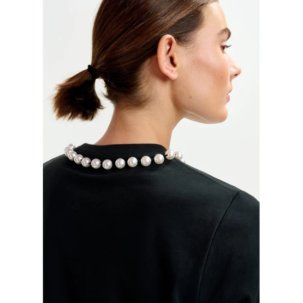 Essentiel Antwerp Black and white cotton T-shirt with "HUH?"- print and bead embellishments - Essentiel Antwerp Shirts - Colorful Belgian Design - Shop at Luxury Shoes 