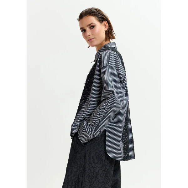 Essentiel Antwerp Black and white oversized striped cotton shirt with lace trims - Essentiel Antwerp Shirts - Colorful Belgian Design - Shop at Luxury Shoes 