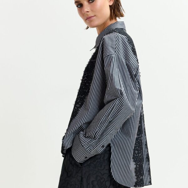 Essentiel Antwerp Black and white oversized striped cotton shirt with lace trims, view 4