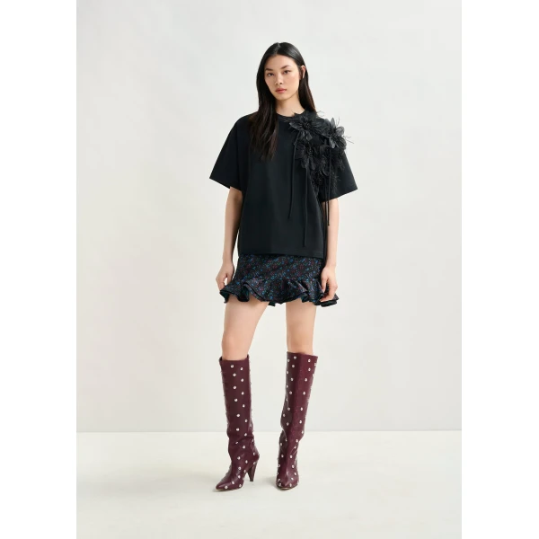 Essentiel Antwerp Black cotton T-shirt with floral detail - Essentiel Antwerp Shirts - Colorful Belgian Design - Shop at Luxury Shoes 