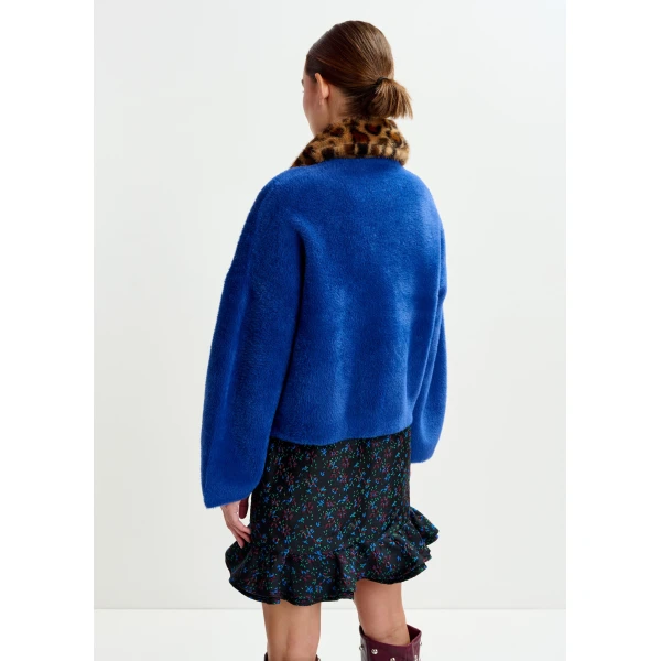 Essentiel Antwerp Blue cardigan with removable leopard faux fur collar - Essentiel Antwerp Knitwear - Colorful Belgian Design - Shop at Luxury Shoes 