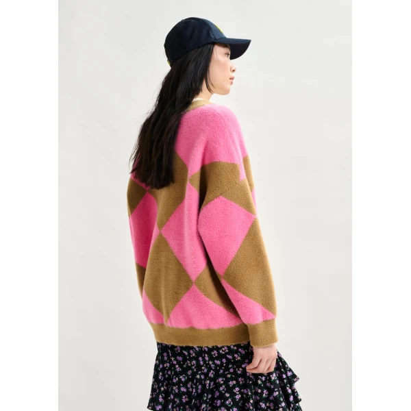 Essentiel Antwerp Brown and pink harlequin-patterned knit cardigan with flower-shaped buttons - Essentiel Antwerp Knitwear - Colorful Belgian Design - Shop at Luxury Shoes 