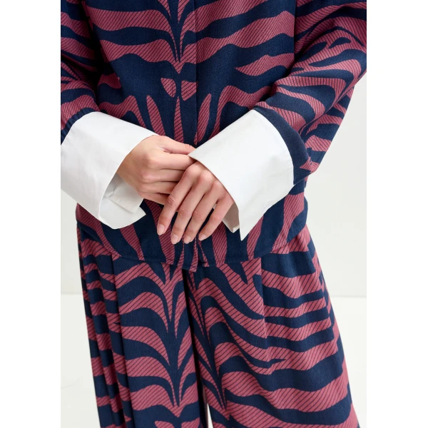 Essentiel Antwerp Dark pink and navy zebra-jacquard shirt with rhinestone-encrushed button - Essentiel Antwerp Shirts - Colorful Belgian Design - Shop at Luxury Shoes 