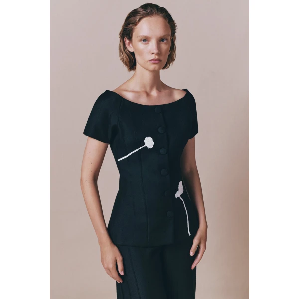 Destree Black virgin wool top with floral embroidery - Destree - Graphic Parisian Fashion - Shop at Luxury Shoes 