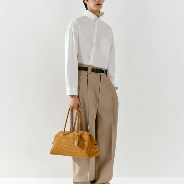 JACQUEMUS The Turismo, view 5