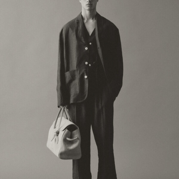 JACQUEMUS The Turismo shopper bag, view 9