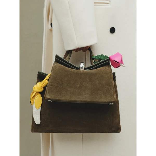 Jacquemus The banana - Jacquemus Totes & Top-Handle Bags - Le Chiquito Style - Shop at Luxury Shoes 