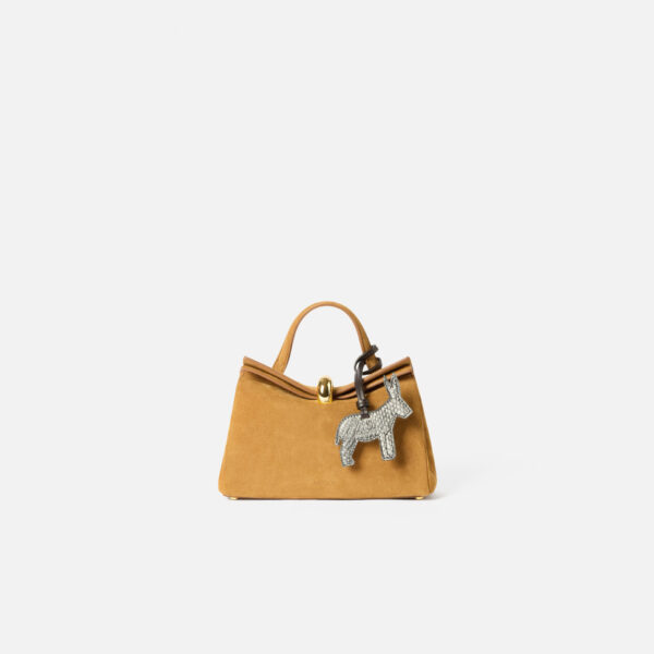 JACQUEMUS The donkey, view 7