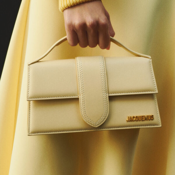 JACQUEMUS The large Bambino, view 6