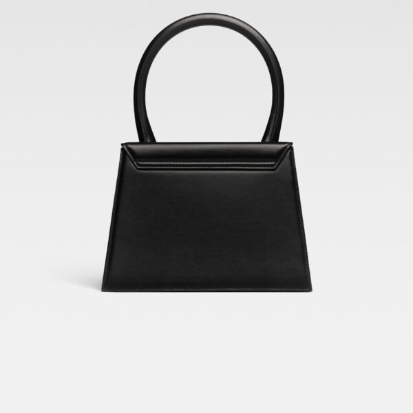 JACQUEMUS The large Chiquito, view 3