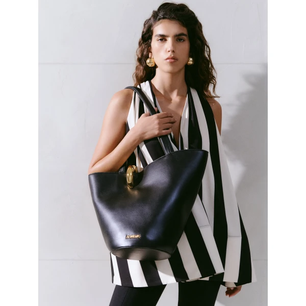 Jacquemus The medium Bambola - Jacquemus Totes & Top-Handle Bags - Le Chiquito Style - Shop at Luxury Shoes 