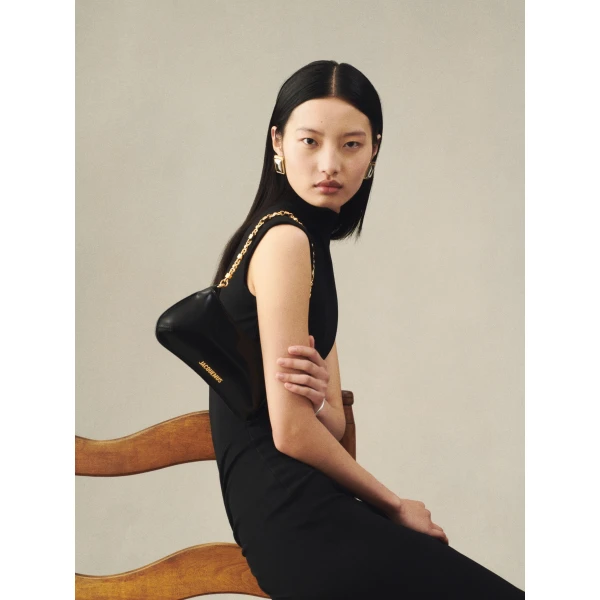 Jacquemus The mini Bisou - Jacquemus Shoulder & Crossbody Bags - Le Chiquito Style - Shop at Luxury Shoes 