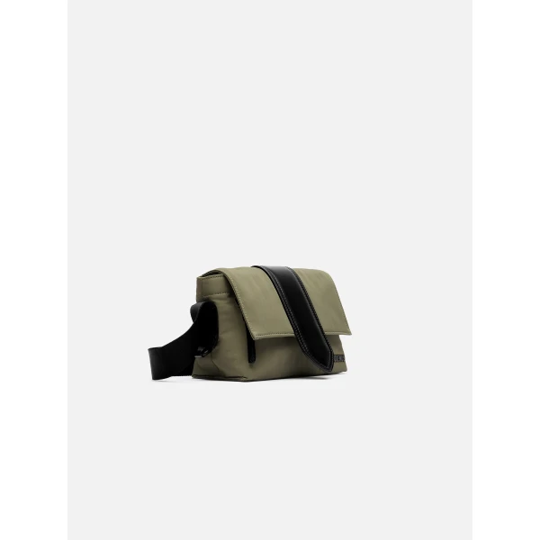 Jacquemus The small Bambino messenger bag - Jacquemus Mini Bags - Le Chiquito Style - Shop at Luxury Shoes 