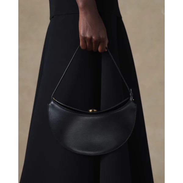 Jacquemus The small Ovalo - Jacquemus Shoulder & Crossbody Bags - Le Chiquito Style - Shop at Luxury Shoes 