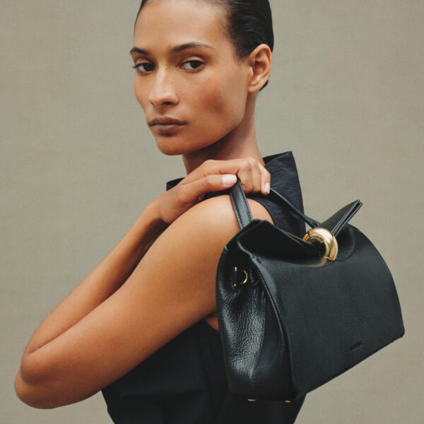 JACQUEMUS The small Valérie, view 2