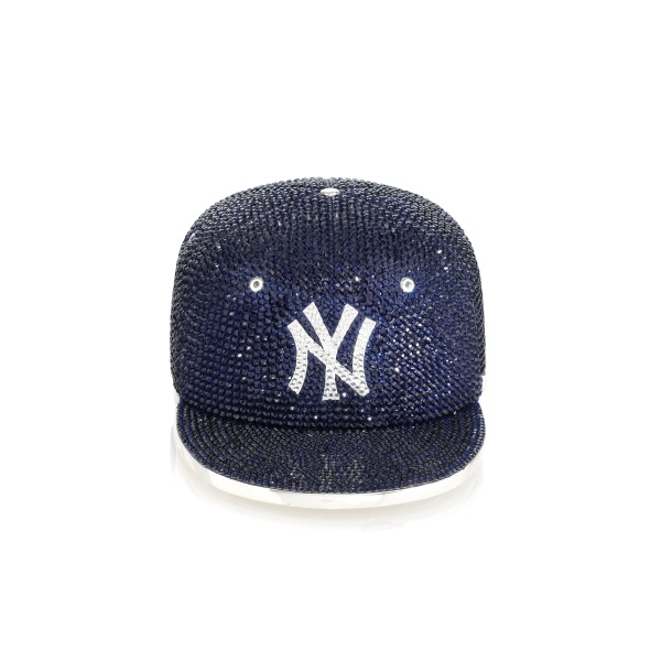 Judith Leiber New York Yankees™ Cap Clutch