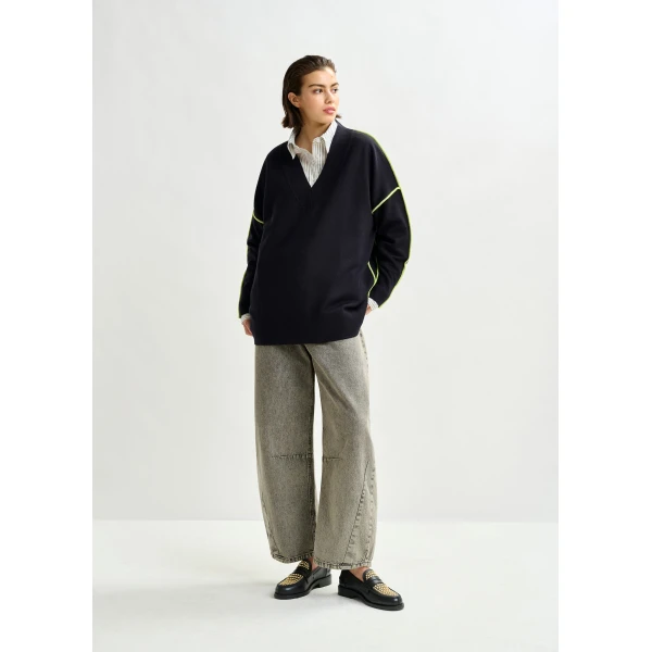Essentiel Antwerp Navy and green oversized V-neck knit sweater with contrast stripe - Essentiel Antwerp Knitwear - Colorful Belgian Design - Shop at Luxury Shoes 