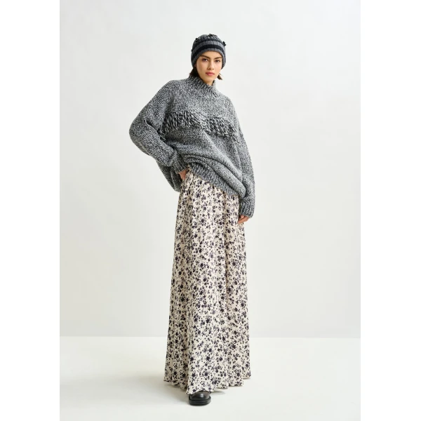 Essentiel Antwerp Off-white and black floral maxi skirt - Essentiel Antwerp Skirts - Colorful Belgian Design - Shop at Luxury Shoes 