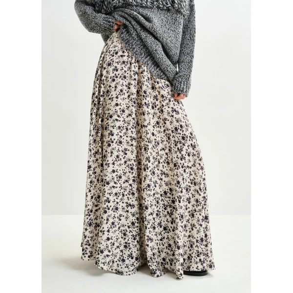 Essentiel Antwerp Off-white and black floral maxi skirt - Essentiel Antwerp Skirts - Colorful Belgian Design - Shop at Luxury Shoes 