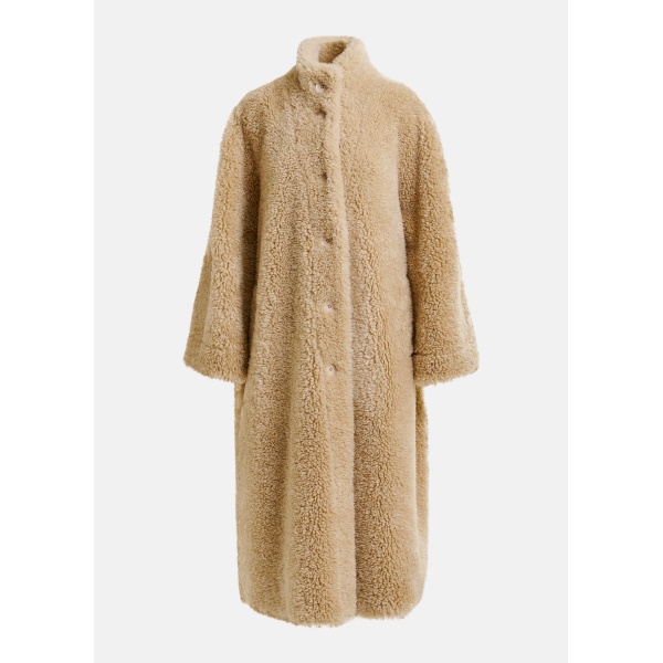Essentiel Antwerp Off-white oversized faux shearling coat with stand-up collar - Essentiel Antwerp Coats - Colorful Belgian Design - Shop at Luxury Shoes 