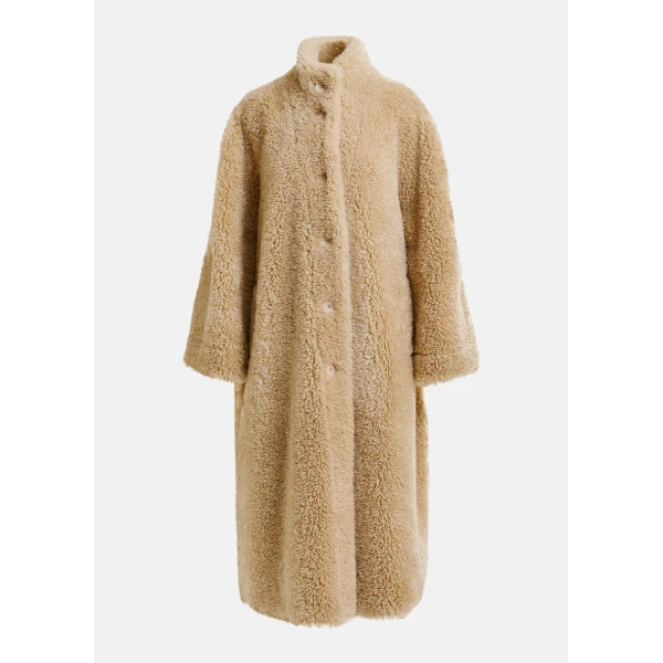 Essentiel Antwerp Off-white oversized faux shearling coat with stand-up collar - Essentiel Antwerp Coats - Colorful Belgian Design - Shop at Luxury Shoes 