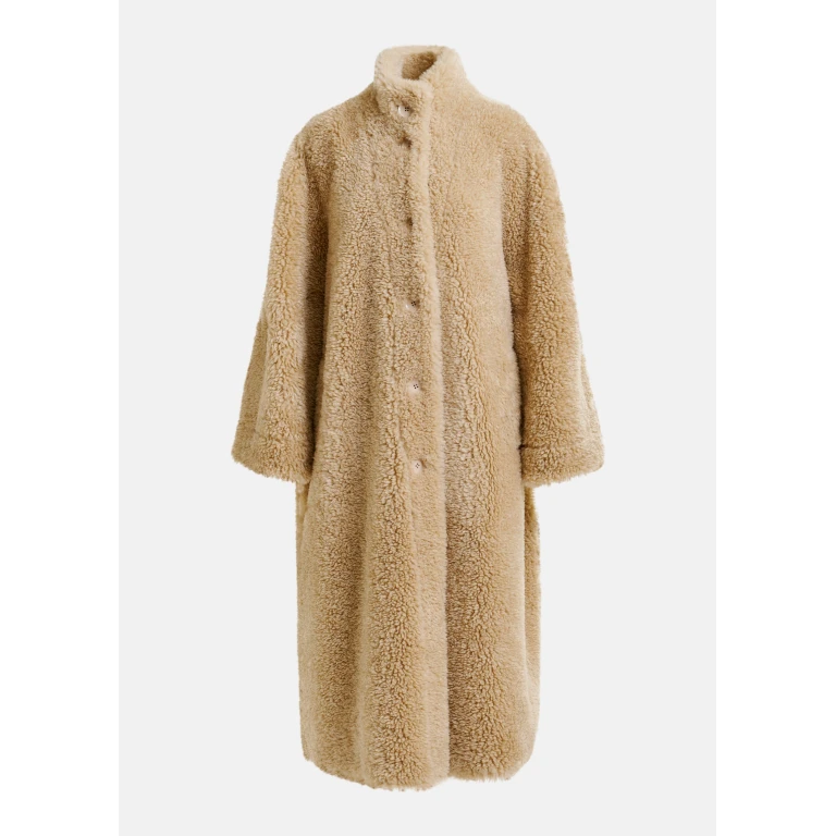 Essentiel Antwerp Off-white oversized faux shearling coat with stand-up collar - Essentiel Antwerp Coats - Colorful Belgian Design - Shop at Luxury Shoes 
