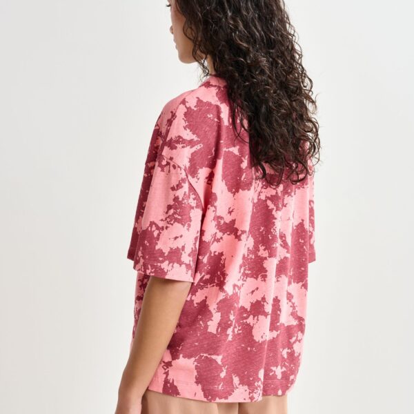 Essentiel Antwerp Red, pink and yellow oversized cotton-linen blend T-shirt with embroidery Top, view 5