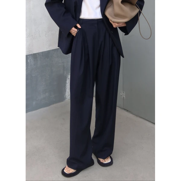 The Frankie Shop Canmore Pleated Trousers - Navy - Oversized Minimalist Pants in Blue - Shop at Luxury Shoes 