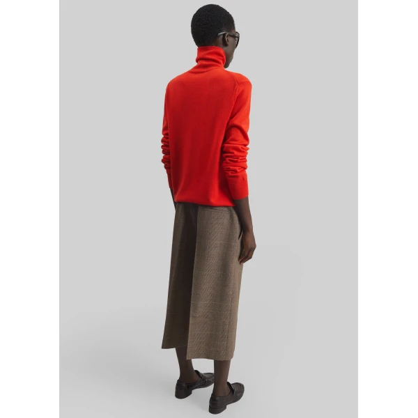 The Frankie Shop Eve Thin Turtleneck Sweater - Red - Oversized Minimalist Knitwear in Red - Shop at Luxury Shoes 