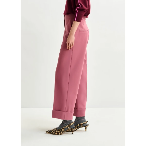 Essentiel Antwerp Vintage pink cropped pants with folded cuffs - Essentiel Antwerp Pants - Colorful Belgian Design - Shop at Luxury Shoes 