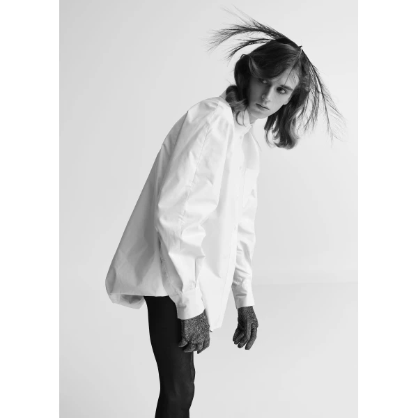 Essentiel Antwerp White oversized cotton shirt with draped back detail - Essentiel Antwerp Shirts - Colorful Belgian Design - Shop at Luxury Shoes 